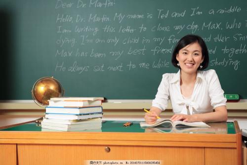 教師的鼓勵(lì)對(duì)弱勢(shì)兒童的影響最大