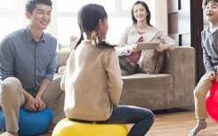 以教師為主導(dǎo)的評(píng)估支持教師作為學(xué)習(xí)者