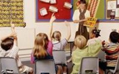 英語學(xué)習(xí)者教師的專業(yè)發(fā)展萎靡不振