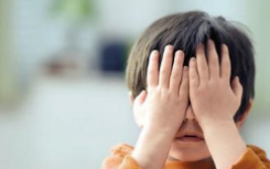 孩子的視力問題也引起了很多家長(zhǎng)的擔(dān)憂