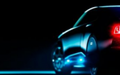 科普新款太陽能汽車可連續(xù)行駛數(shù)月且無需中途充電