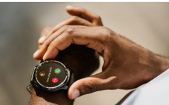 MobvoiTicWatchPro3LTE智能手表獲得了新的固件更新其中包括改進等