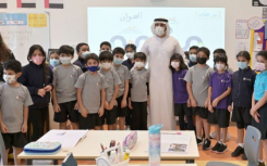 Sheikh Hamdan訪問迪拜AlBarsha學校檢查進度并會見學生